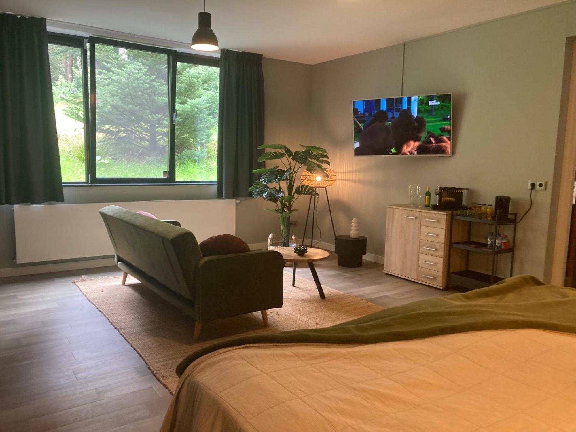 Boutique Hotel Bed&Bos بيست المظهر الخارجي الصورة