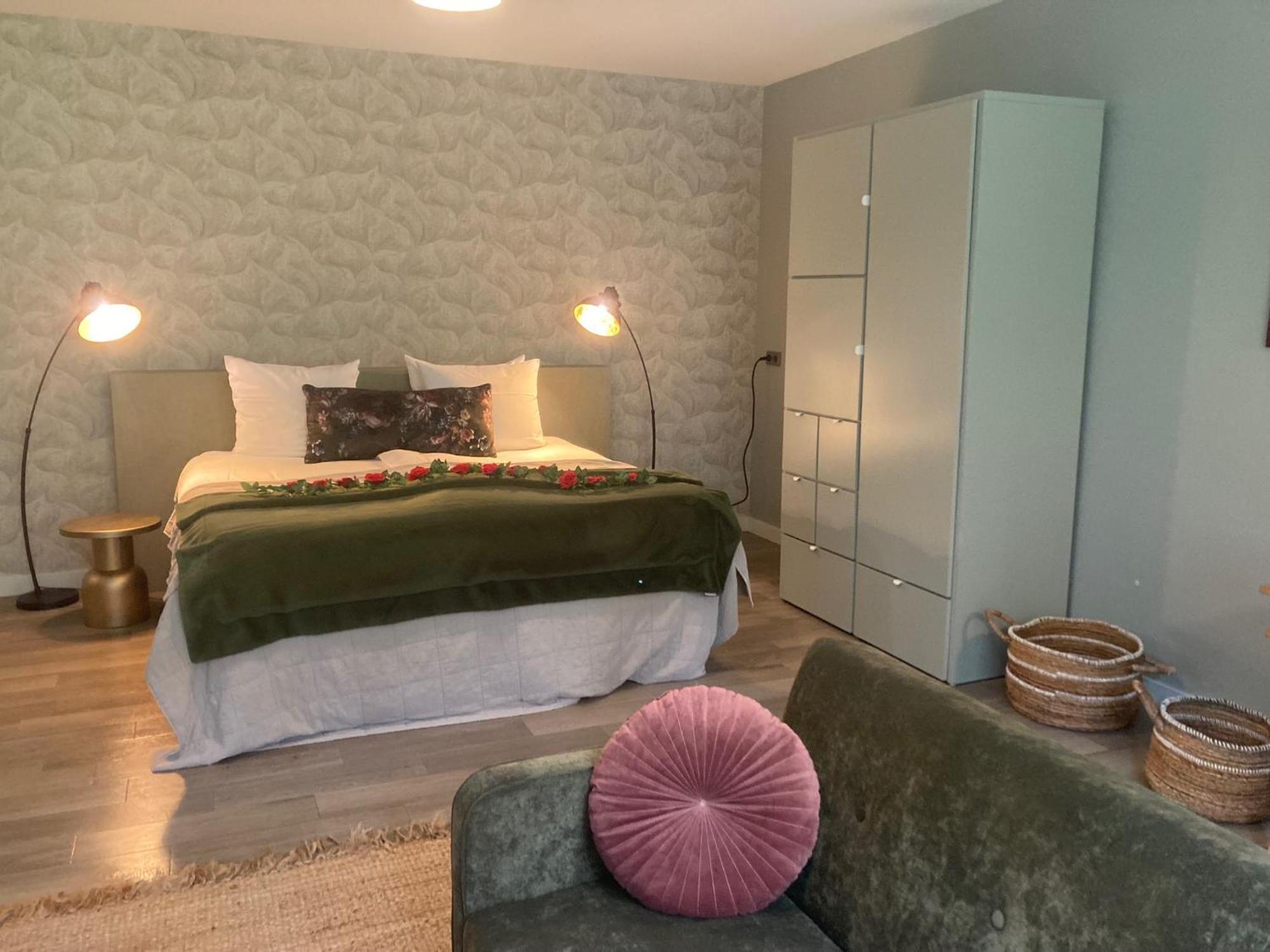 Boutique Hotel Bed&Bos بيست المظهر الخارجي الصورة